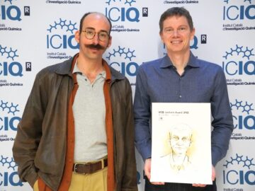 ICIQ and UCB Biopharma distinguish Professor Tobias Ritter at the 3rd UCB Lecture