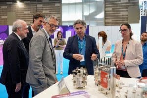 ICIQ’s success at Expoquimia: strengthening ties with the chemical sector